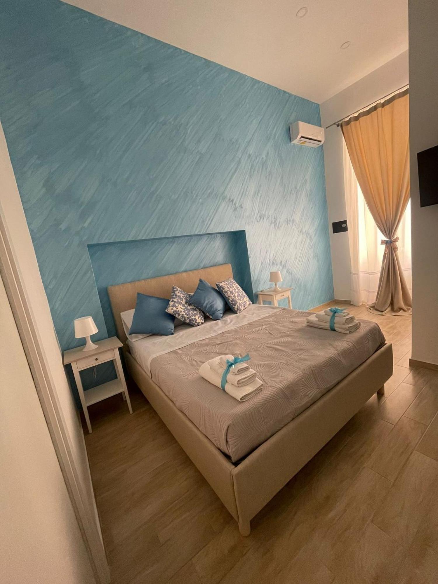 Duomo Luxury Apartament เนเปิลส์ ภายนอก รูปภาพ
